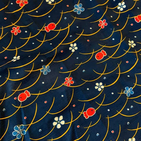 Hello Kitty table cloth / cover cloth with mini bell Made in Japan - Picture 6 of 8